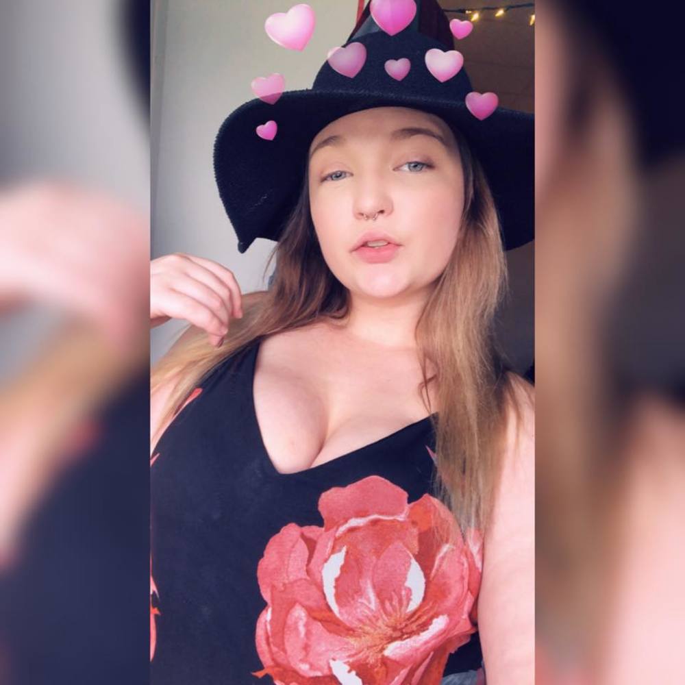 Meet your Posher, Autumn roxanne